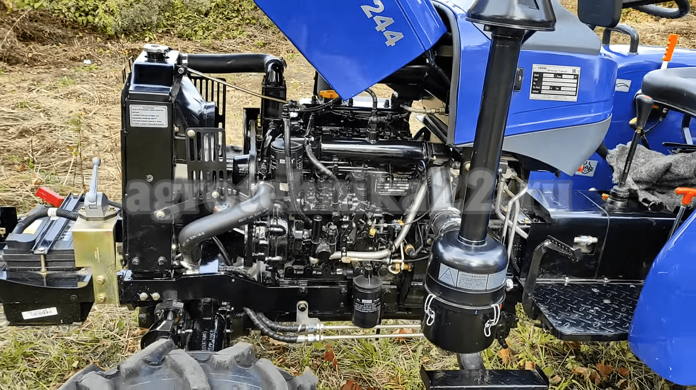 Traktor Lovol TE 244 (4) 54167