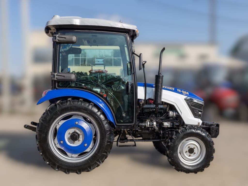 Трактор РУСИЧ TE 504 с кабиной