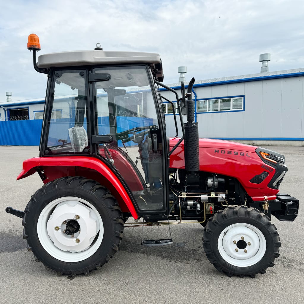Минитрактор Rossel RT 282D с кабиной