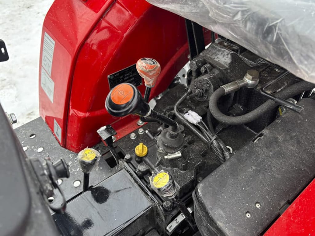 Дизельный минитрактор Mitsubishi VST MT180D
